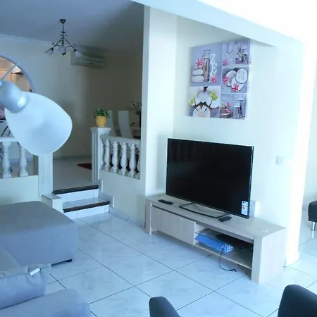 Apartamento Nova Tegueste דירה אדחה